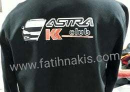 Logolu iş kıyafeti -