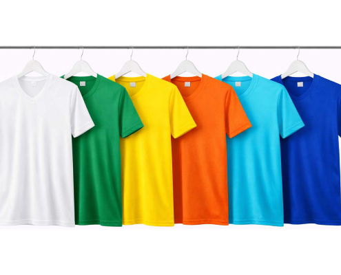 DRY TOUCH V YAKA YAĞMUR DESEN FORMA 1_page-0003 - Fatih iş elbiseleri istanbul Row of rainbow-colored T-shirts on white hangers hanging from a metal rod, from white to blue (left to right). -